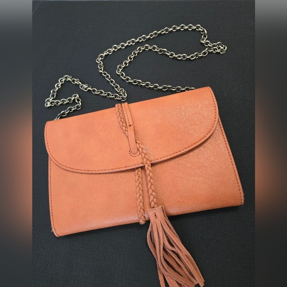 Anthropologie Handbags - Anthropologie Tan Clutch